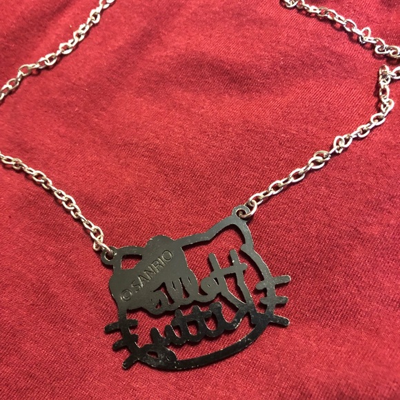 Authentic hello Kitty outline necklace - Picture 2 of 2